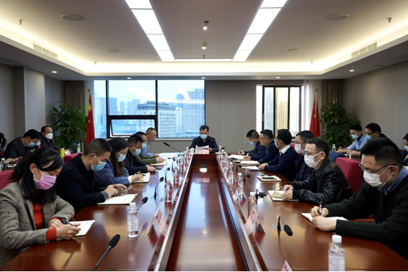 龙8集团召开春节前安全生产、疫情防控和 网络安全工作会议